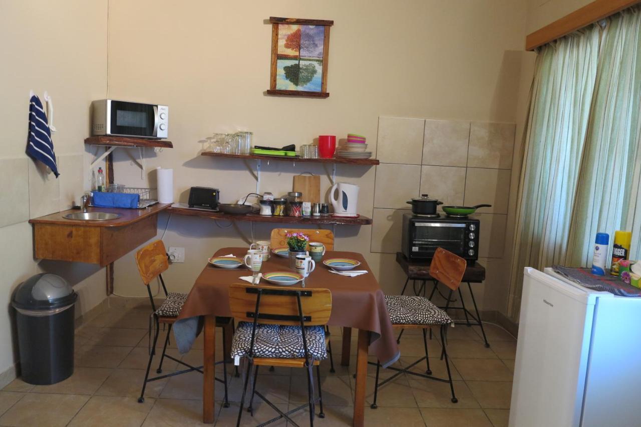 Okahandja Guesthouse Εξωτερικό φωτογραφία