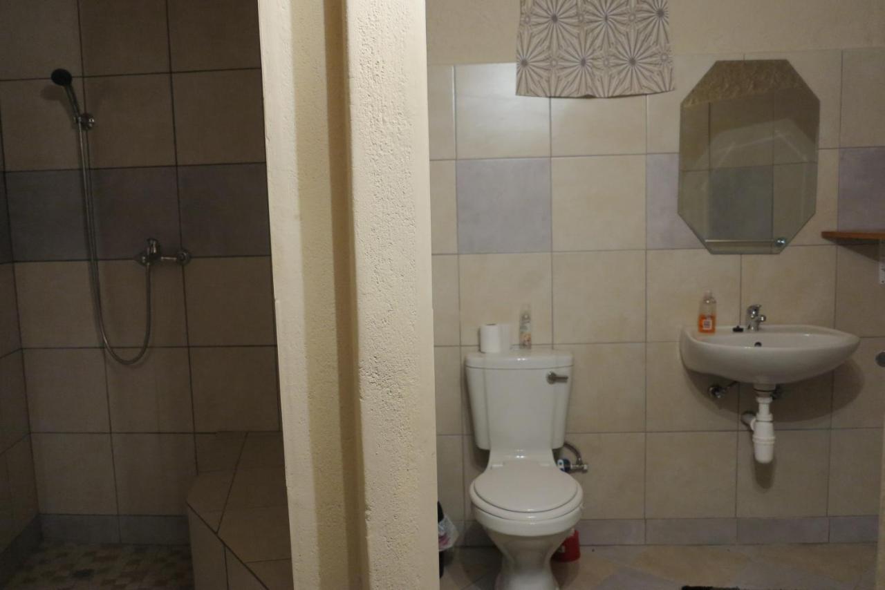 Okahandja Guesthouse Εξωτερικό φωτογραφία